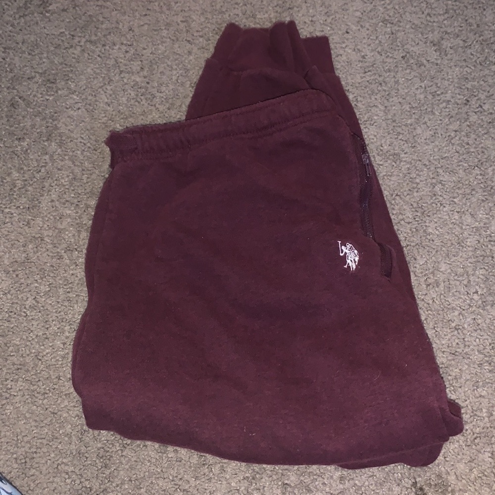 Burgundy color polo joggers size XL mens